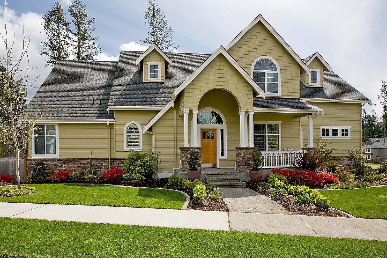 Avilas Roofing and Construction Images